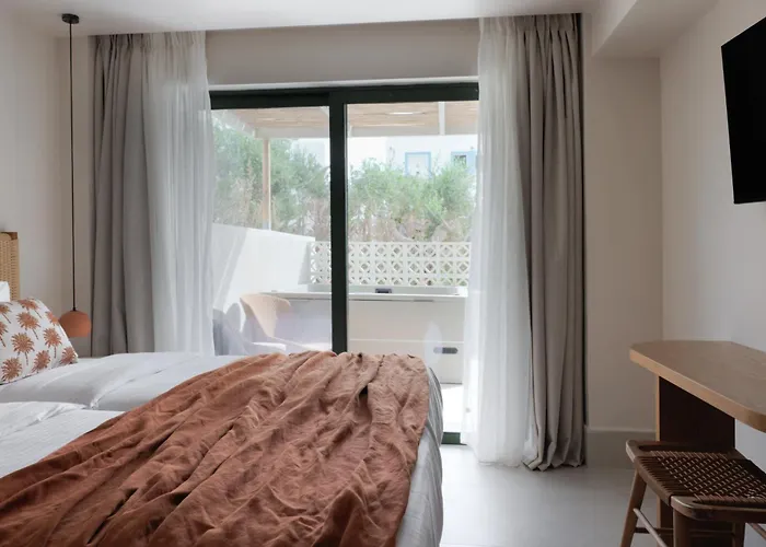 Hotell Cavo Marelia 4*