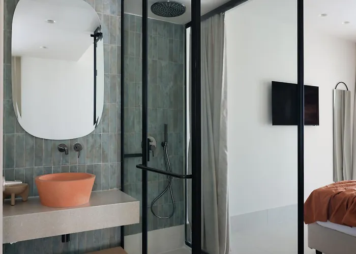 Hotell Cavo Marelia 4*