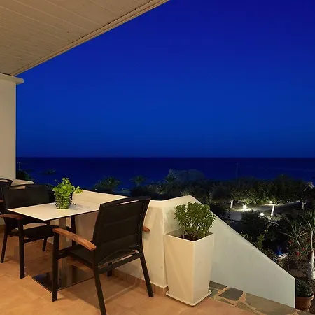 Szálloda Cavo Marelia Amoopí