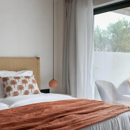 Cavo Marelia Отель 4*