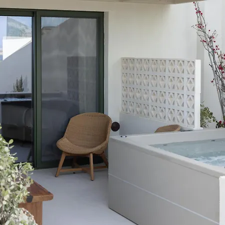 Cavo Marelia 4*