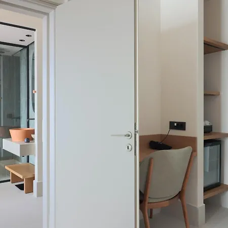 Cavo Marelia Отель