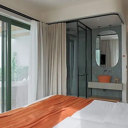 Cavo Marelia Hotel