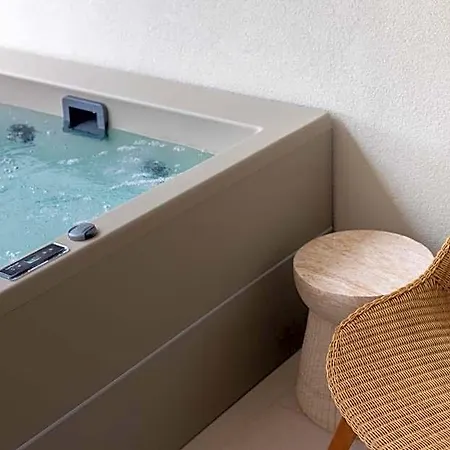Hotel Cavo Marelia