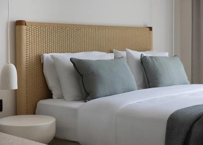 Cavo Marelia 4* Amoopi